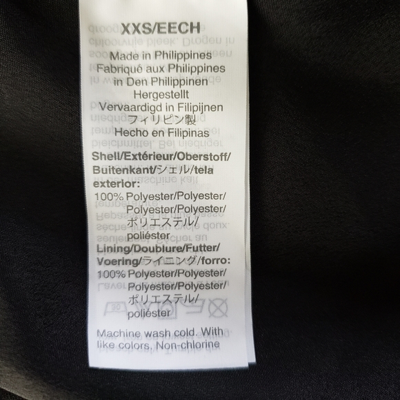 NEW- J Crew Chiffon top with black Metallic dots - Picture 6 of 6